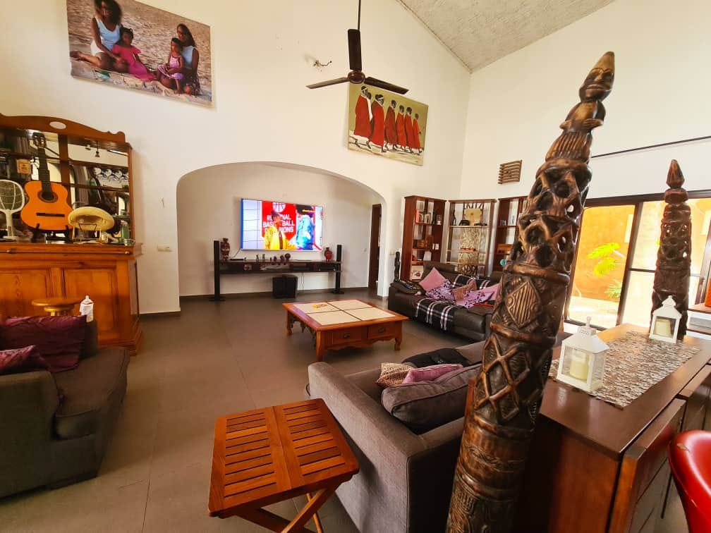 467186926_1196334278745071_5158446990607333482_n