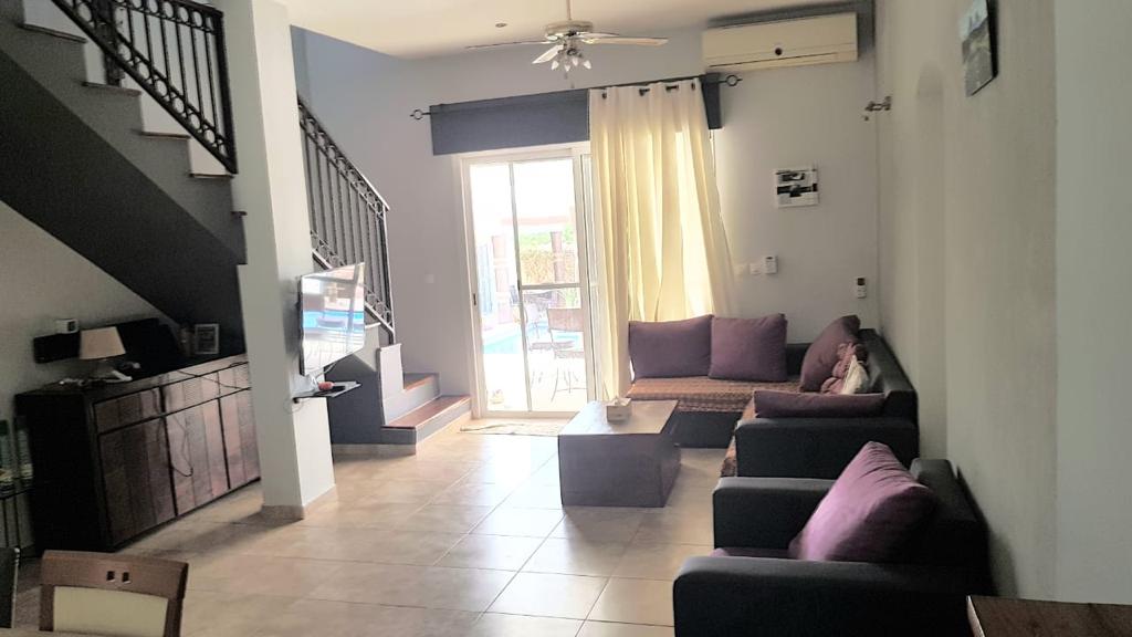 34913023-b68c-4e81-887a-33e9ff2922b5