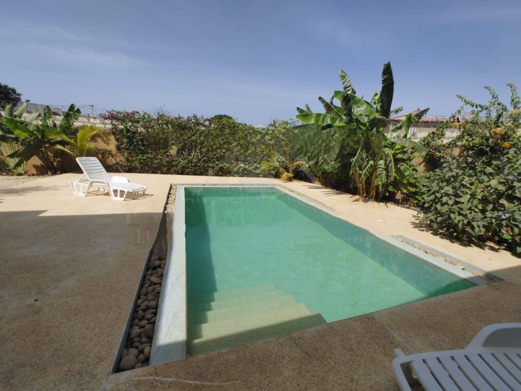 470218160_1219885743056591_5891692290549973510_n