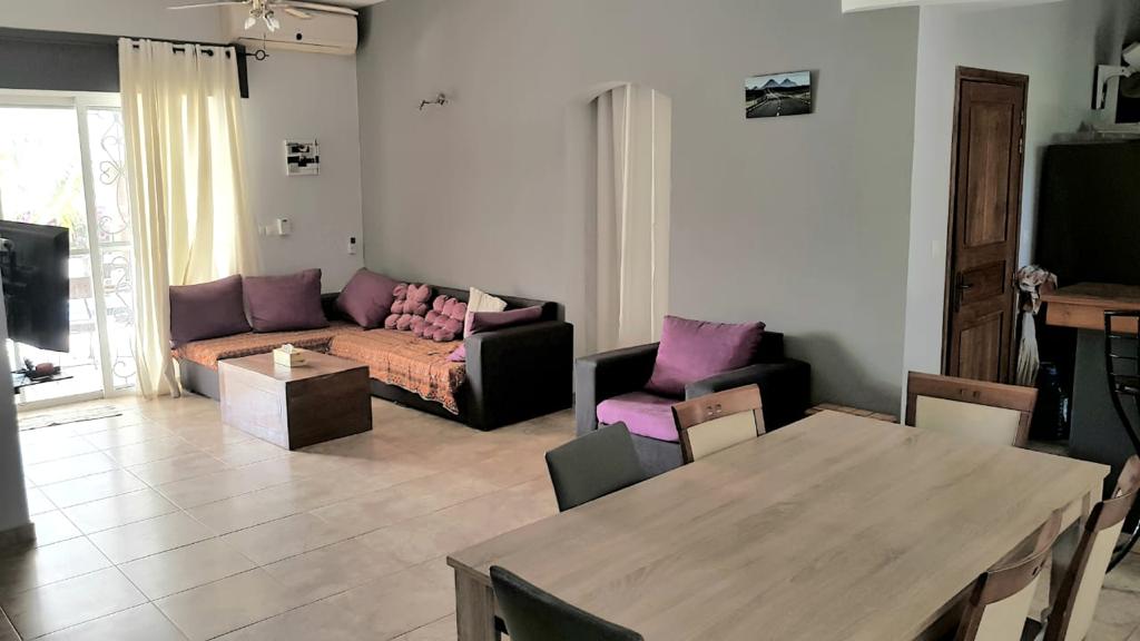 9bd90aa7-51c8-4957-a58e-c48e03718f7d