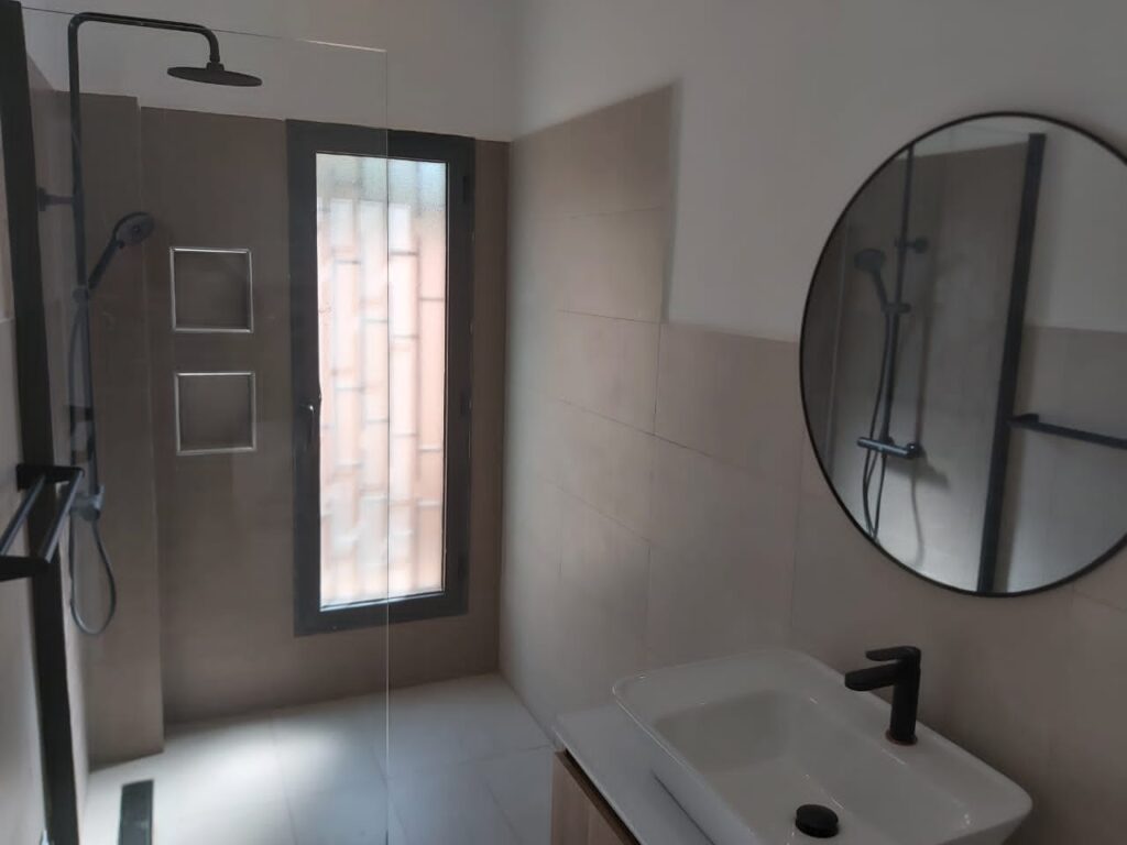 474606697_1248729880172177_589455510311384465_n