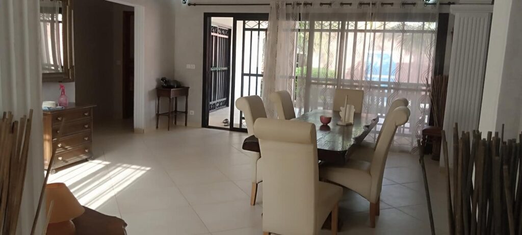 474622418_1251001843278314_6026960134287953345_n