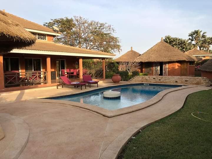 499179762_1352022933176204_2587036336727411921_n