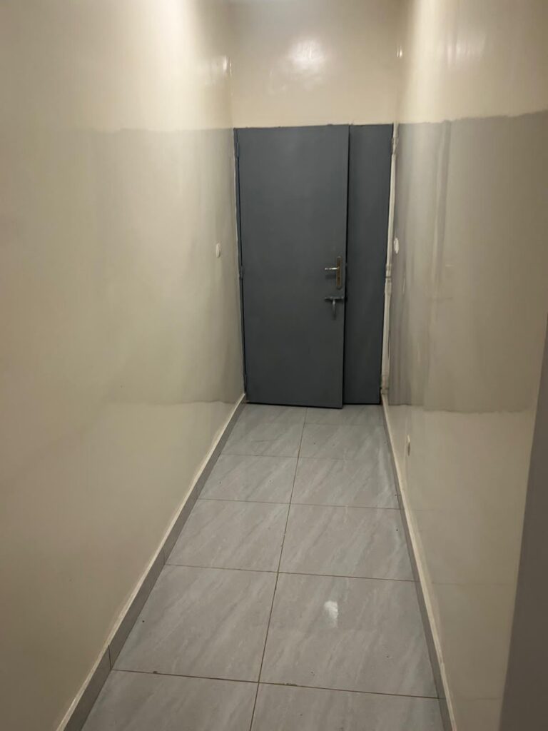 WhatsApp Image 2025-10-26 at 11.54.10 (2)