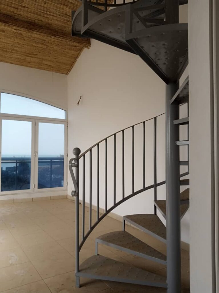 cc323fb8-74f1-4922-bd7c-efb2844dbab9