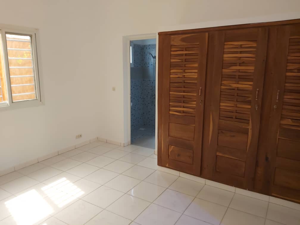 WhatsApp Image 2026-03-31 at 09.30.48 (2)